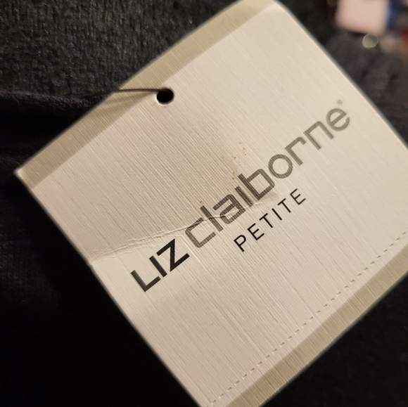 Liz Claiborne Petite Small black with Embroidered linen top - Picture 5 of 10